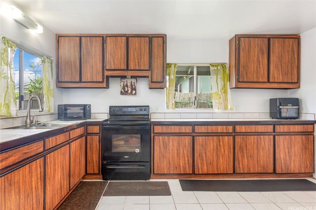 45-123 Waikalua Road A, Kaneohe, HI 96744