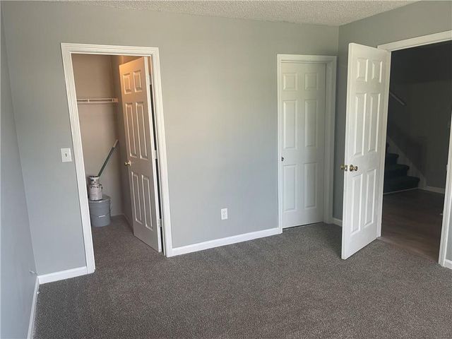 5322 Creekview Lane, Morrow, GA 30260