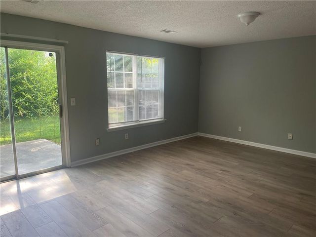5322 Creekview Lane, Morrow, GA 30260