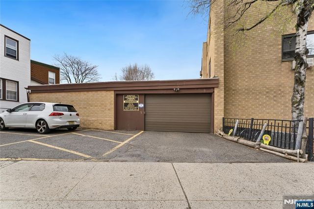 7117 Park Avenue A4, North Bergen, NJ 07047