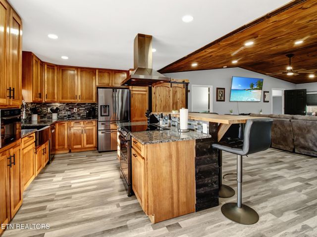174 Poplar Street, Benton, TN 37307