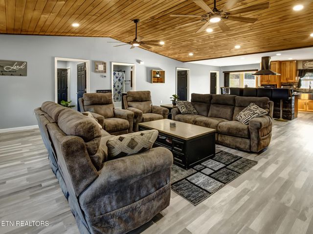 174 Poplar Street, Benton, TN 37307