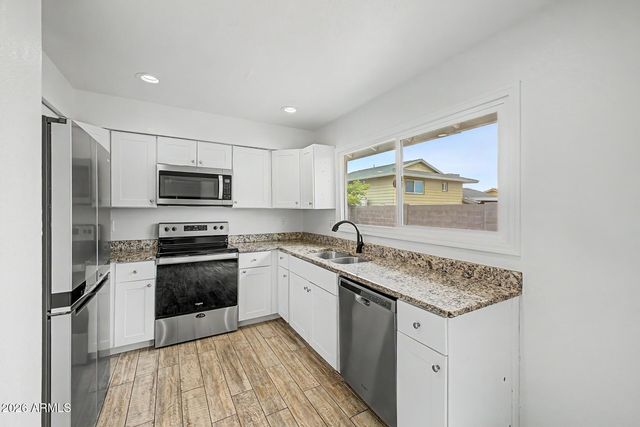 3529 W ACAPULCO Lane, Phoenix, AZ 85053