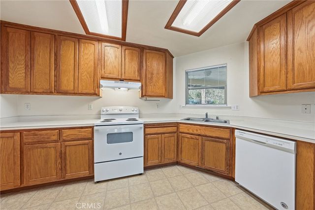 16681 Cobb Blvd, Cobb, CA 95426