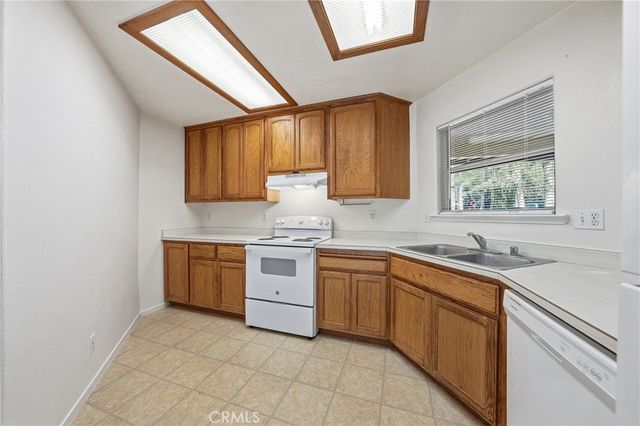 16681 Cobb Blvd, Cobb, CA 95426
