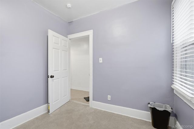 5145 Iroquois Street, Detroit, MI 48213