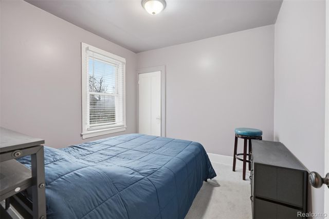 5145 Iroquois Street, Detroit, MI 48213