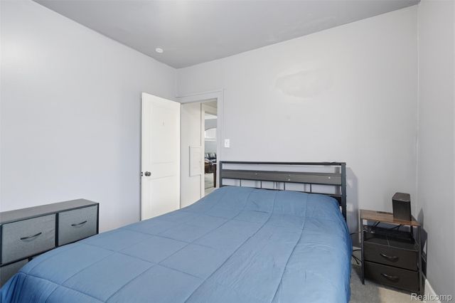 5145 Iroquois Street, Detroit, MI 48213