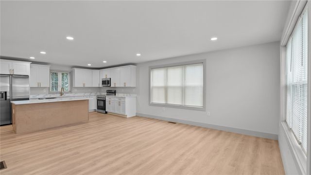 37 Hurdis Street, North Providence, RI 02904