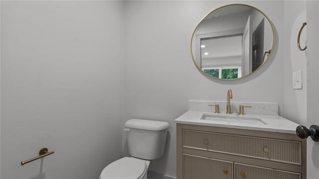 37 Hurdis Street, North Providence, RI 02904