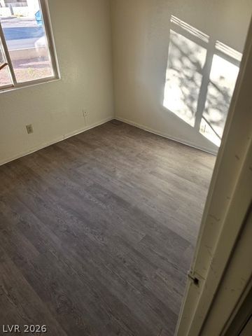 3942 Palos Verdes Street, Las Vegas, NV 89119