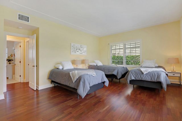 1210 Bimini Lane, Singer Island, FL 33404