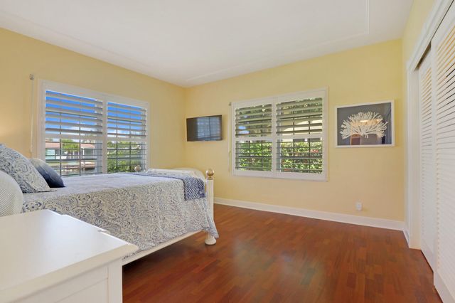 1210 Bimini Lane, Singer Island, FL 33404