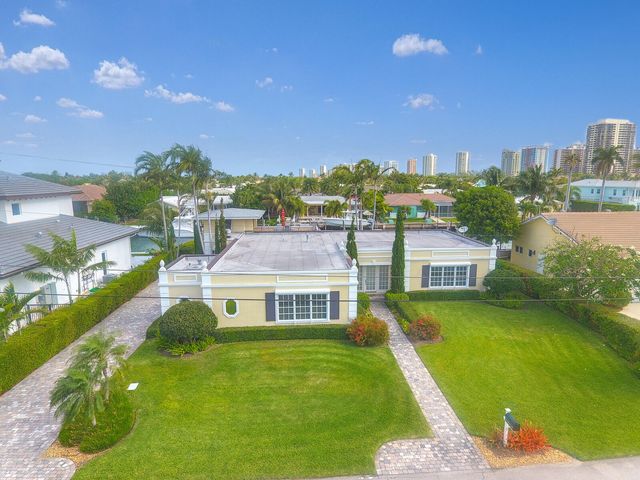 1210 Bimini Lane, Singer Island, FL 33404