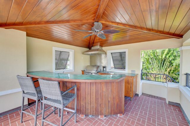 1210 Bimini Lane, Singer Island, FL 33404