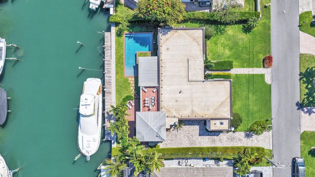 1210 Bimini Lane, Singer Island, FL 33404