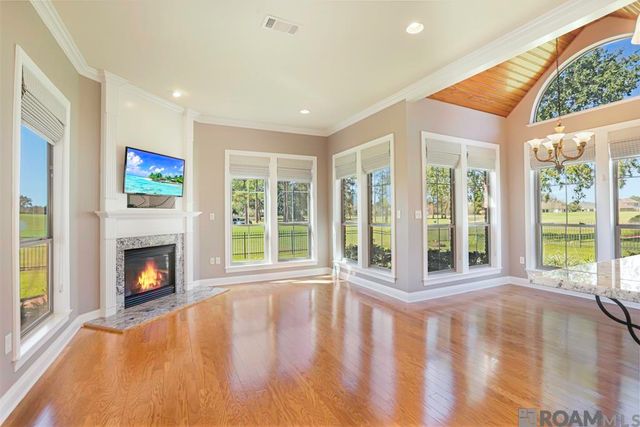 40174 Dove Estates Ct, Gonzales, LA 70737