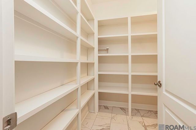 40174 Dove Estates Ct, Gonzales, LA 70737