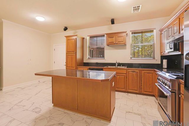 40174 Dove Estates Ct, Gonzales, LA 70737