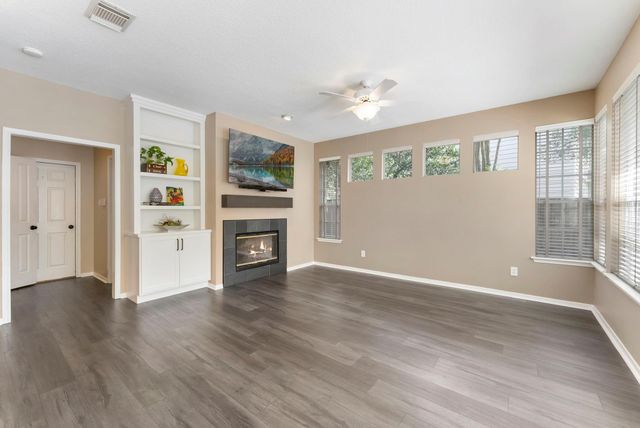 126 Wisteria Walk Circle, The Woodlands, TX 77381