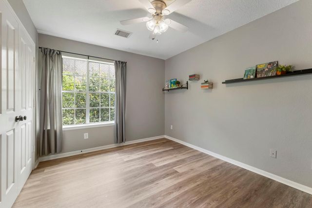 126 Wisteria Walk Circle, The Woodlands, TX 77381
