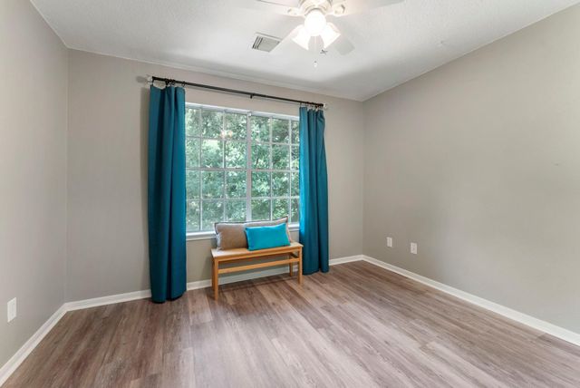 126 Wisteria Walk Circle, The Woodlands, TX 77381