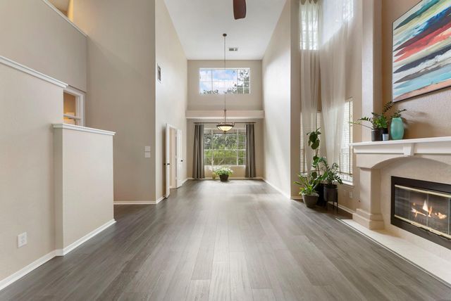 126 Wisteria Walk Circle, The Woodlands, TX 77381