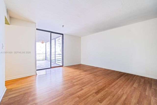 665 NE 195th St 222, Miami, FL 33179