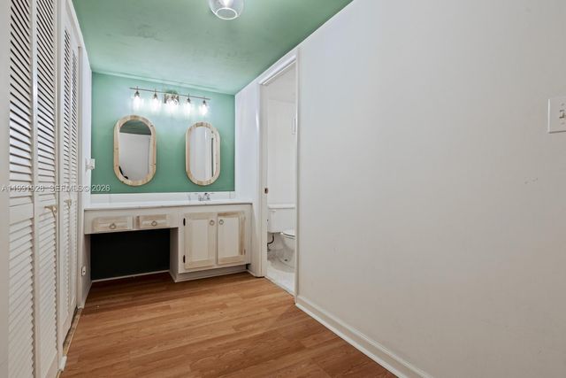 665 NE 195th St 222, Miami, FL 33179