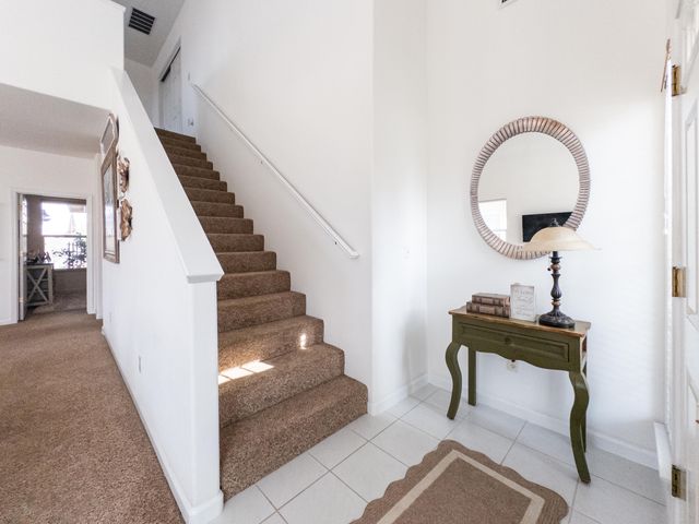 337 Village Drive, Dinuba, CA 93618