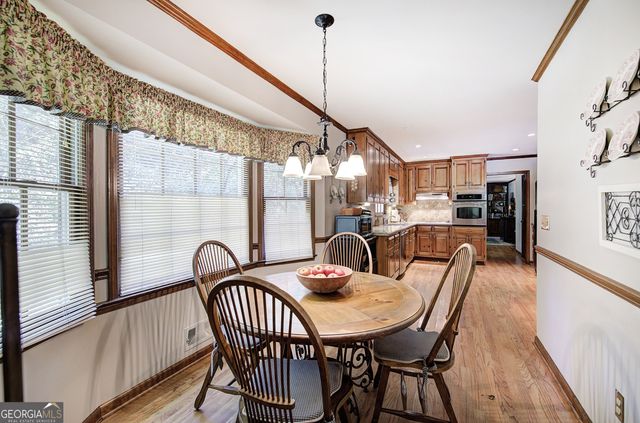 2747 Pinestream Drive NE, Marietta, GA 30068