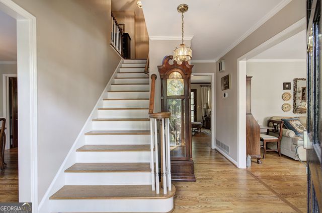 2747 Pinestream Drive NE, Marietta, GA 30068