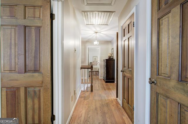 2747 Pinestream Drive NE, Marietta, GA 30068