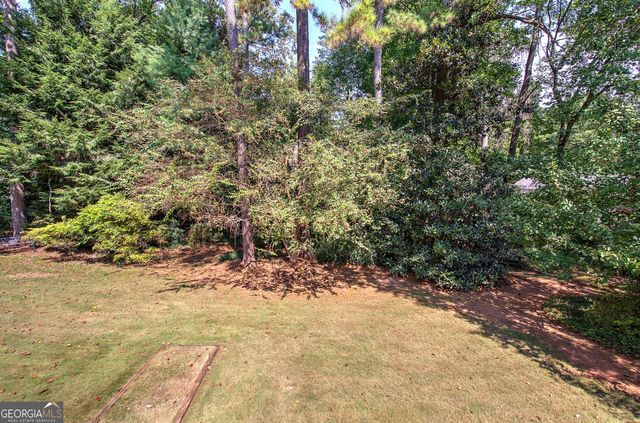 2747 Pinestream Drive NE, Marietta, GA 30068