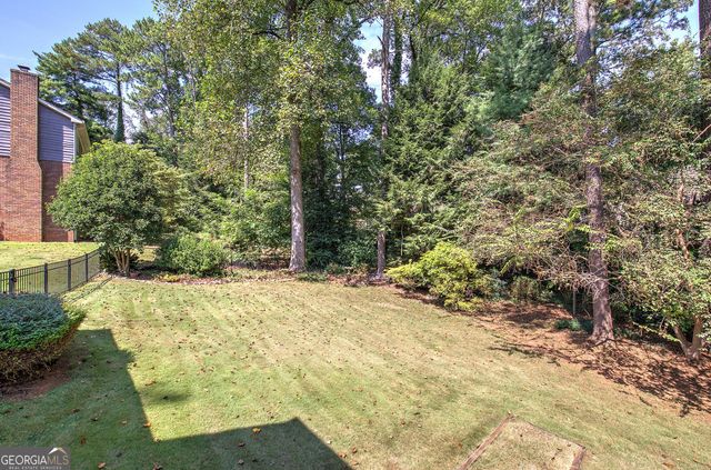 2747 Pinestream Drive NE, Marietta, GA 30068