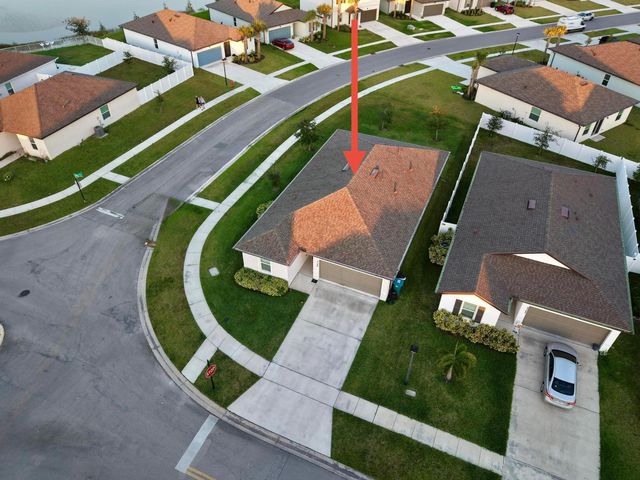 5166 Armina Place, Fort Pierce, FL 34951