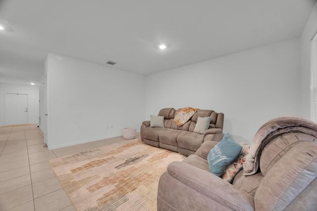 5166 Armina Place, Fort Pierce, FL 34951