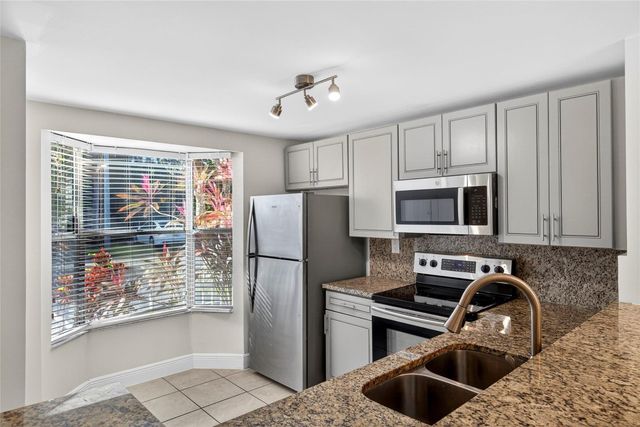 1921 NE 15th Avenue, Fort Lauderdale, FL 33305