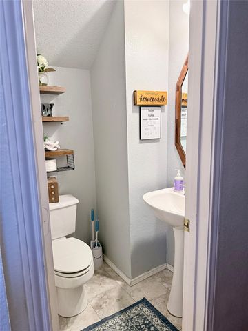 3234 Creek Meadow Lane, Garland, TX 75040
