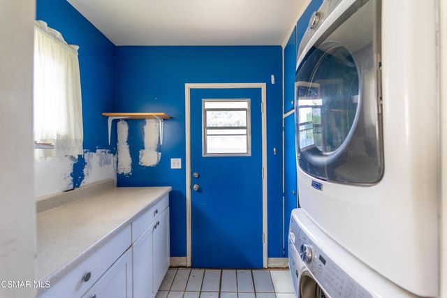 7435 Corbin Avenue, Winnetka, CA 91306