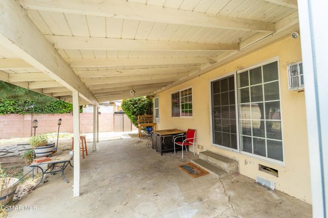 7435 Corbin Avenue, Winnetka, CA 91306
