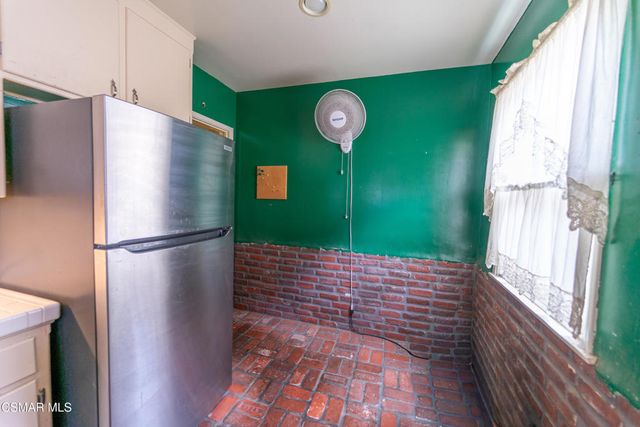7435 Corbin Avenue, Winnetka, CA 91306