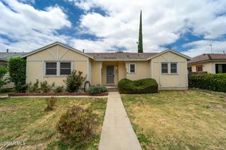 7435 Corbin Avenue, Winnetka, CA 91306
