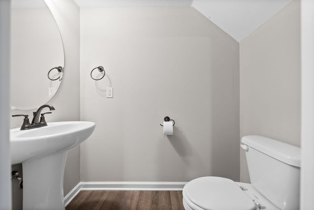 418 Peachers Mill Rd Apt C4, Clarksville, TN 37042