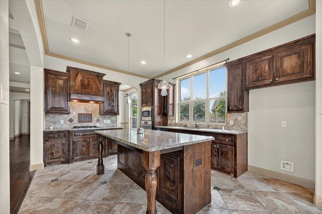 775 Deverson Drive, Rockwall, TX 75087