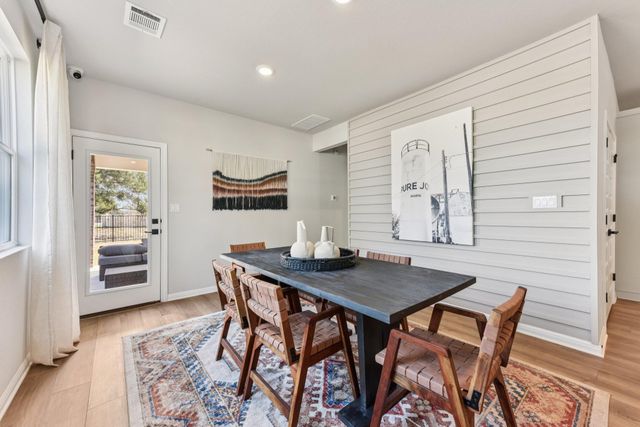 309 Possumhaw LN, San Marcos, TX 78666