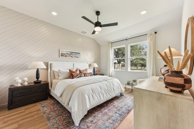 309 Possumhaw LN, San Marcos, TX 78666