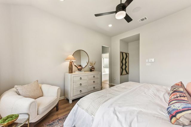 309 Possumhaw LN, San Marcos, TX 78666