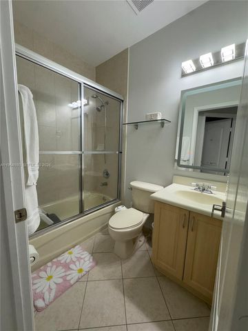 11177 NW 79th Ln, Doral, FL 33178