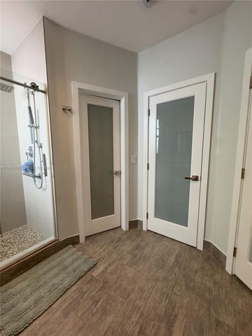 11177 NW 79th Ln, Doral, FL 33178